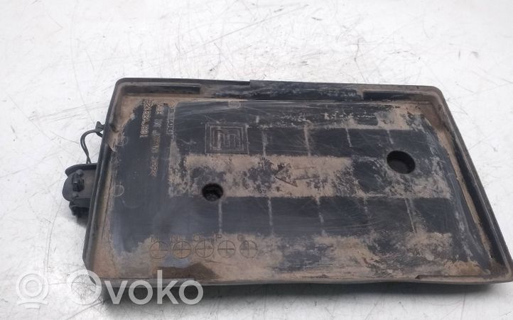 Subaru Outback Couvercle de boîtier de batterie 82122AJ001