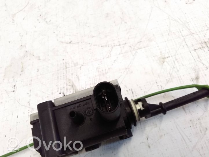 BMW 3 E90 E91 Stellmotor Tankdeckel Tankklappe 6985880