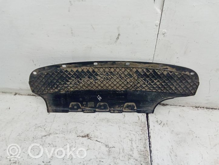 BMW 5 F10 F11 Rear bumper underbody cover/under tray 7184765