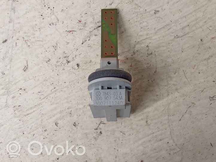 Audi A5 8T 8F Innentemperatursensor 3D0907543A