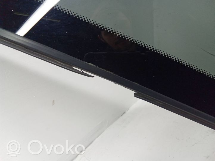 Mercedes-Benz ML W164 Rear side window/glass 