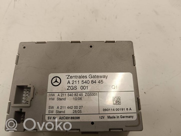 Mercedes-Benz CLS C219 Oven keskuslukituksen ohjausyksikön moduuli A2115408445