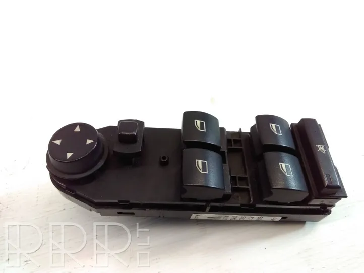 BMW X3 E83 Interruttore di controllo dell’alzacristalli elettrico 3414353