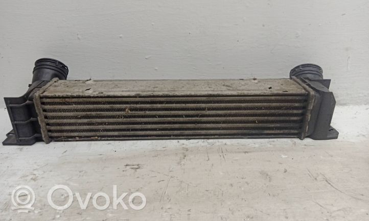 BMW X1 E84 Chłodnica powietrza doładowującego / Intercooler 7524916