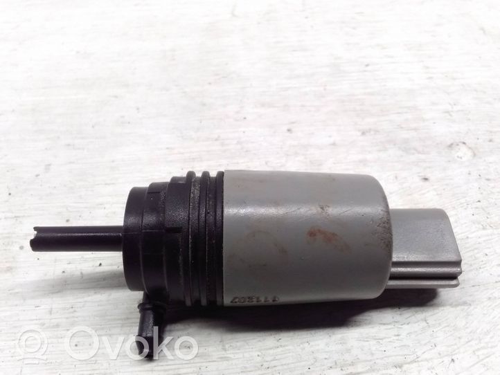 BMW 1 E82 E88 Pompe de lave-glace de pare-brise 6934159