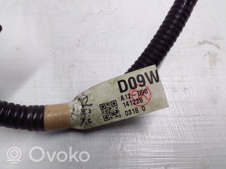 Mazda CX-3 Cavo positivo (batteria) D09W67EW0