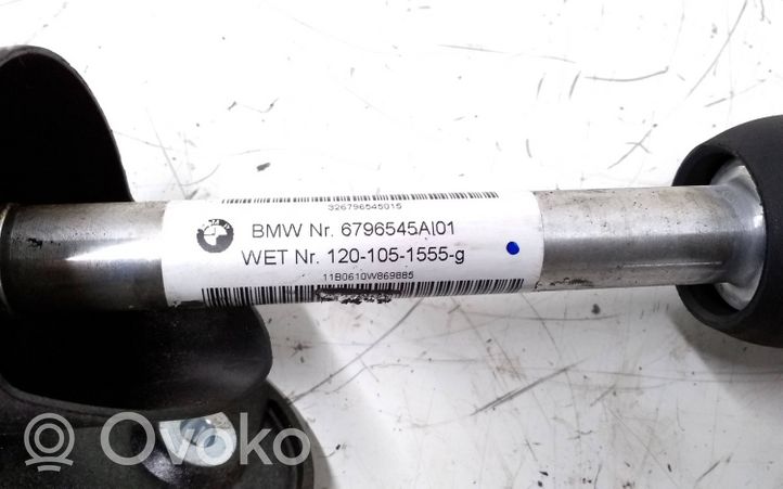 BMW X5 E70 Przegub wału kolumny kierowniczej 6796545