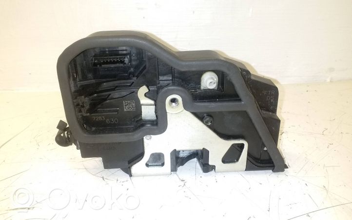 BMW X5 E70 Serratura portiera anteriore A053702