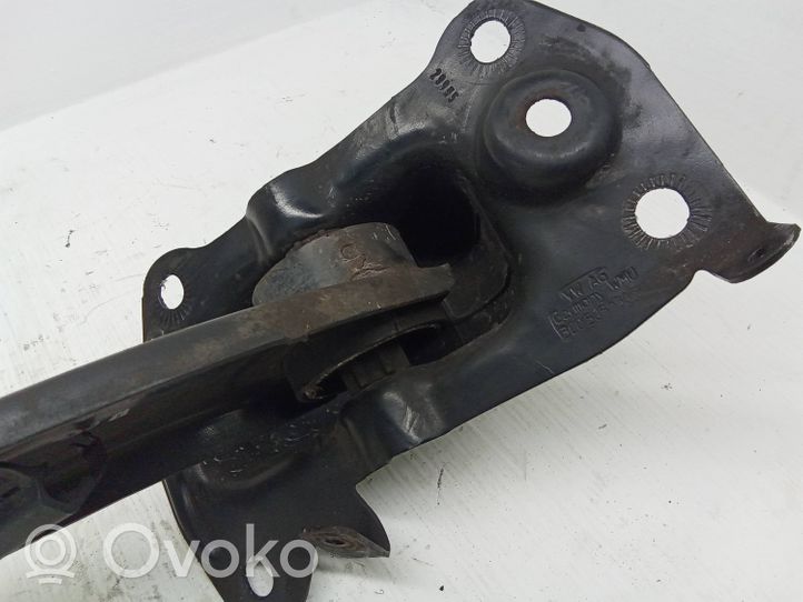 Volkswagen Tiguan Triangle bras de suspension supérieur arrière 3C0505130B