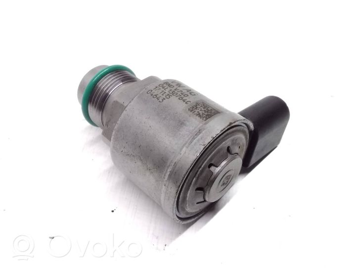 Volkswagen Tiguan Regulator ciśnienia paliwa 04L130764C