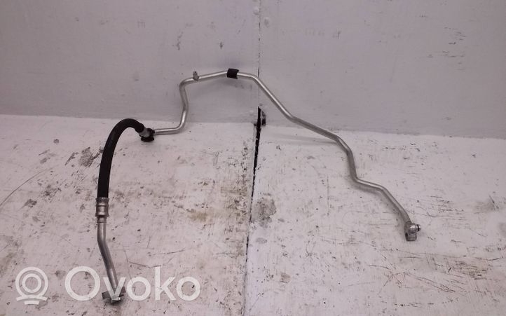 Volkswagen Tiguan Ilmastointilaitteen putki (A/C) 5N0820743H