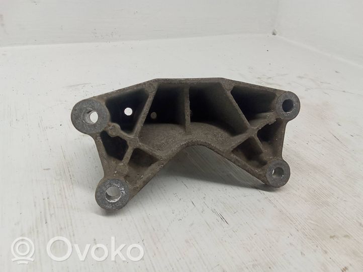 Audi Q7 4L Gearbox mounting bracket 7L6399649D