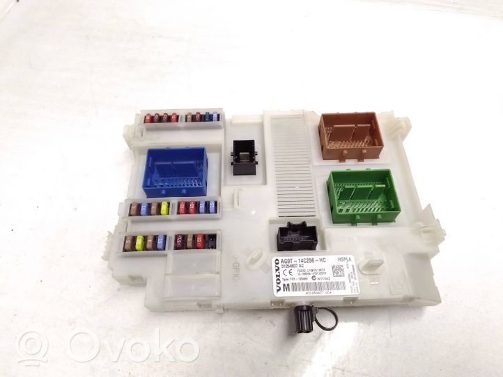 Volvo XC60 Module de fusibles AG9T14C256HC