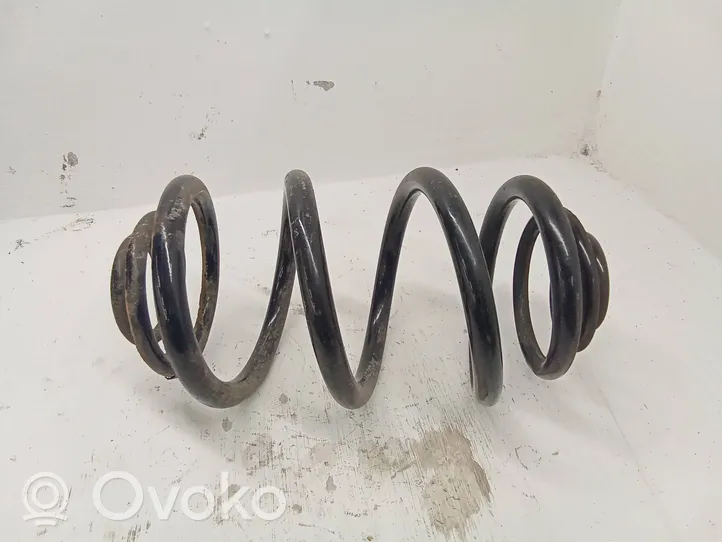 Opel Vivaro Rear coil spring 