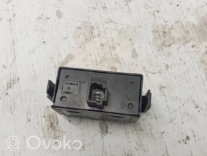 Opel Vivaro Hazard light switch 252100622RR