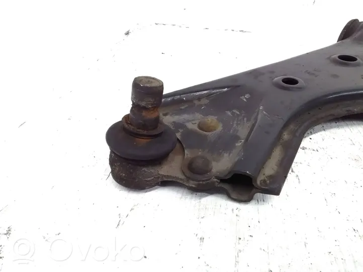 Fiat 500L Front lower control arm/wishbone 