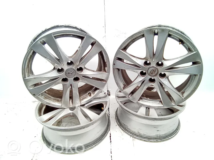 Hyundai Santa Fe R18 alloy rim 529102B380