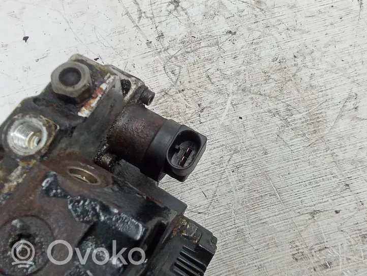 Volkswagen Crafter Fuel injection high pressure pump 0445010125