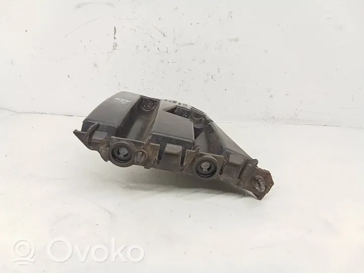 Volvo V60 Front bumper mounting bracket 30796626