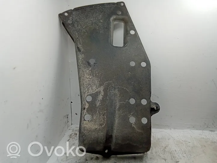 Toyota Corolla Verso E121 Osłona dolna silnika 5839813070