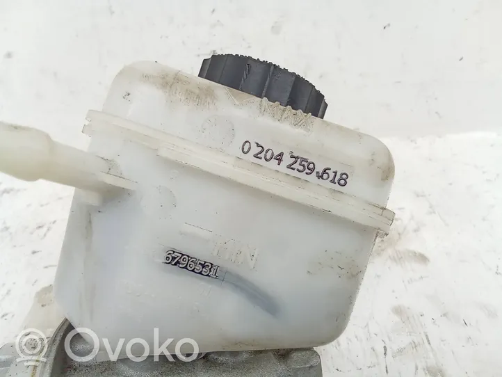 BMW 4 F32 F33 Główny cylinder hamulca 6796531