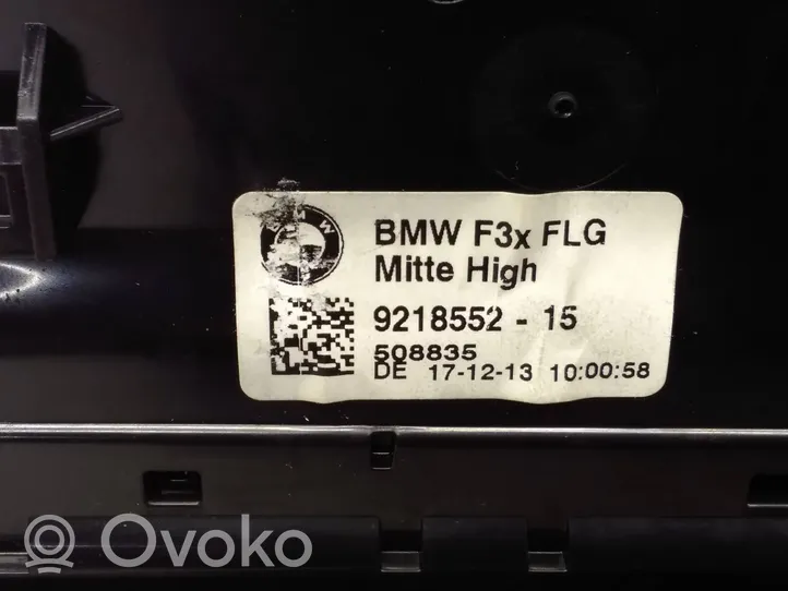 BMW 4 F32 F33 Dysze / Kratki środkowego nawiewu deski rozdzielczej 9218552