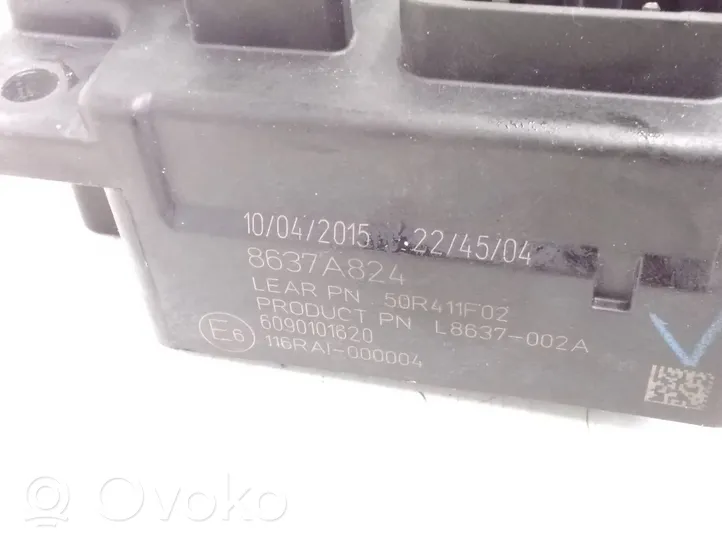 Mitsubishi Outlander Módulo de fusible 8637A824