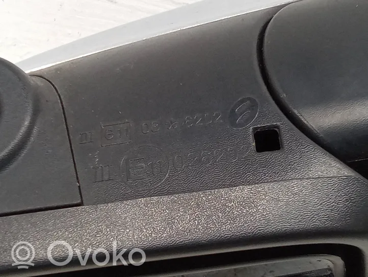 Nissan Qashqai+2 Elektryczne lusterko boczne drzwi przednich E11036202