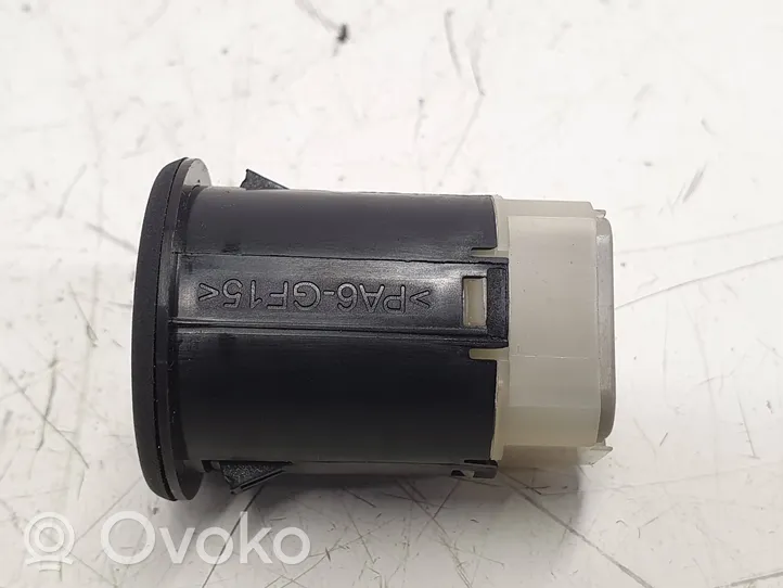 Nissan Qashqai+2 Gniazdo / Złącze USB 280023BH00A