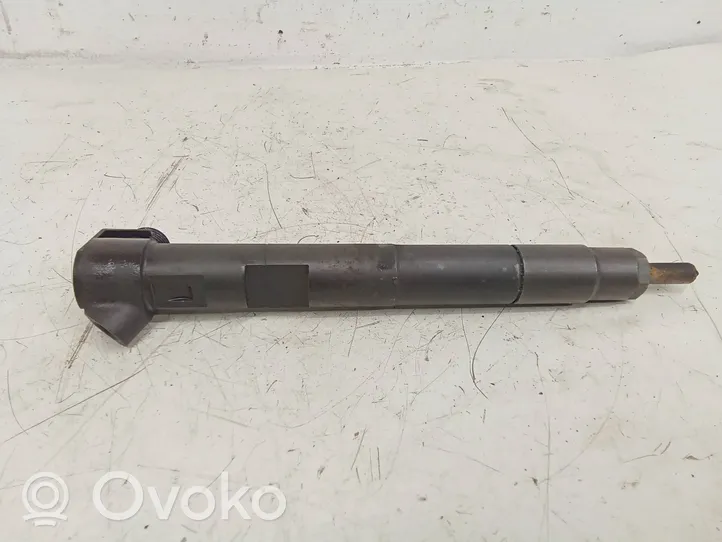 Mercedes-Benz C W204 Injecteur de carburant A6510700587