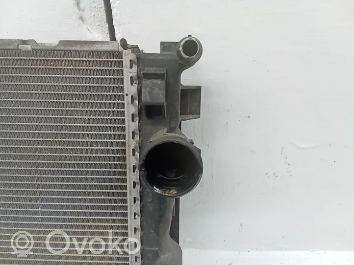 Mercedes-Benz C W204 Radiateur de refroidissement A0995002703