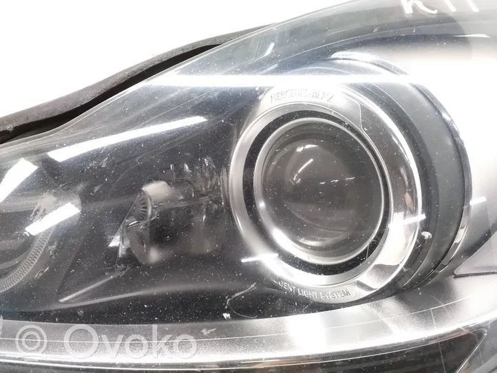 Mercedes-Benz C W204 Phare frontale A2048204539