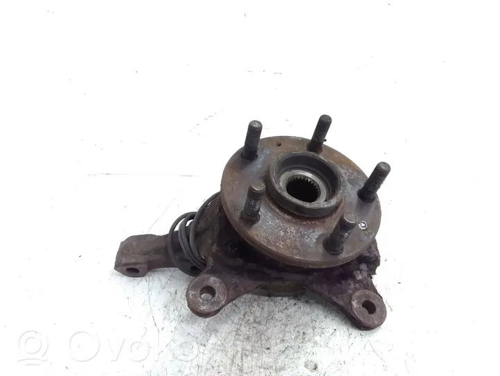 Land Rover Freelander Front wheel hub spindle knuckle 