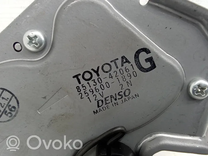 Toyota RAV 4 (XA30) Aizmugurējā loga tīrītāja motoriņš 8513042061