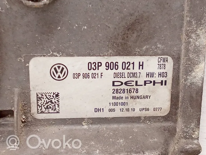 Skoda Roomster (5J) Calculateur moteur ECU 03P906021F