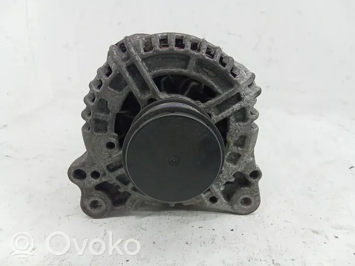 Volkswagen Touran II Generatore/alternatore 0986081160