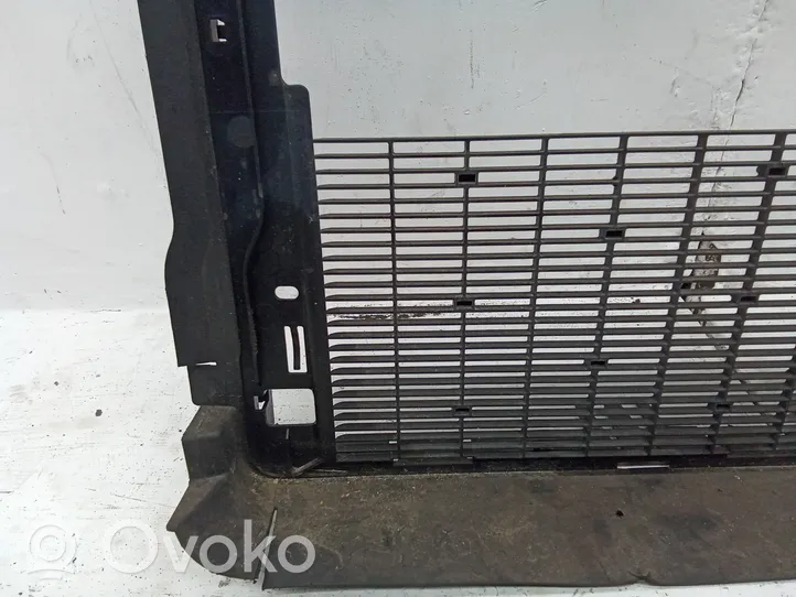 Volkswagen ID.3 Condotto d'aria intercooler 1EA121281C