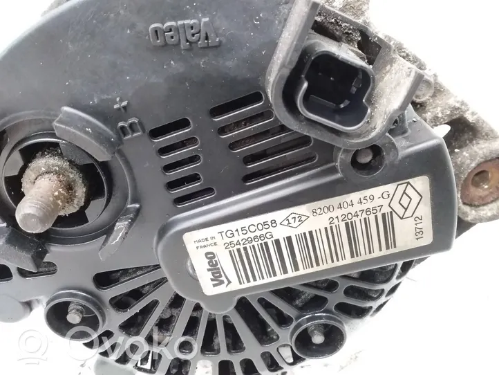 Renault Trafic II (X83) Generatore/alternatore 8200404459G