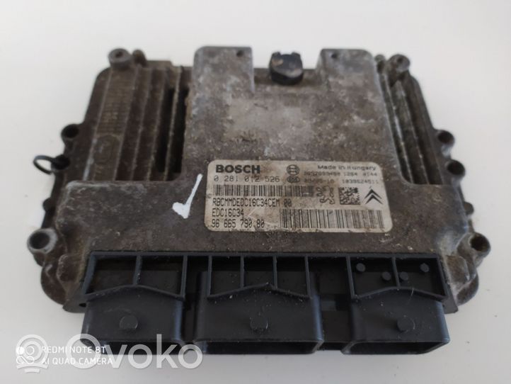 Peugeot 206 Sterownik / Moduł ECU 0281012526