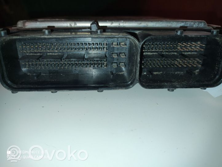 Opel Astra H Sterownik / Moduł ECU 0281017416