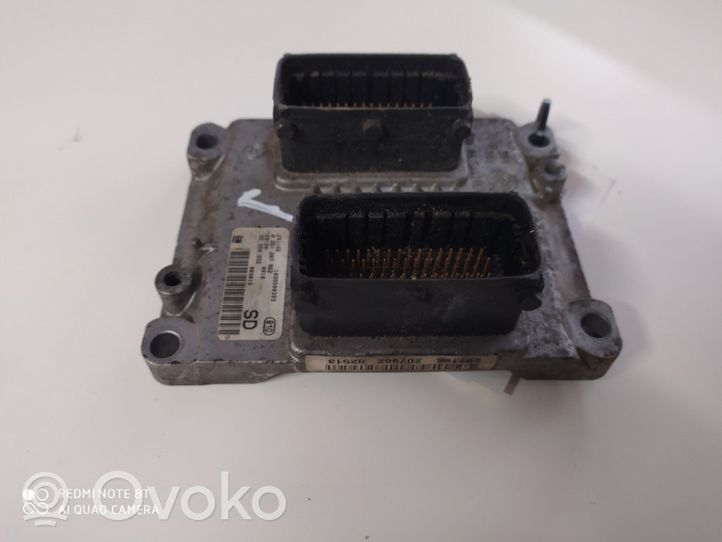 Opel Corsa C Sterownik / Moduł ECU 0261207964