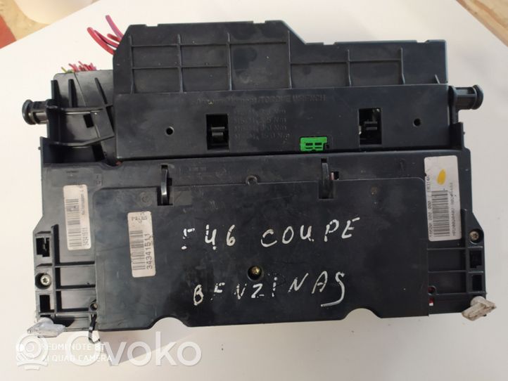 BMW 3 E46 Module de fusibles 8364542