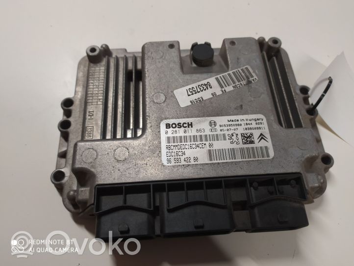 Peugeot 307 Sterownik / Moduł ECU 0281011863