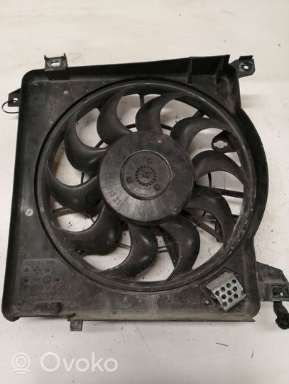 Opel Astra H Ventilateur de refroidissement de radiateur électrique 0130303957