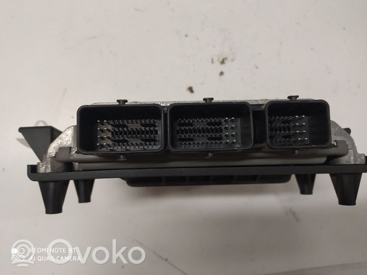 Citroen C5 Moottorin ohjainlaite/moduuli 5WS40318HT