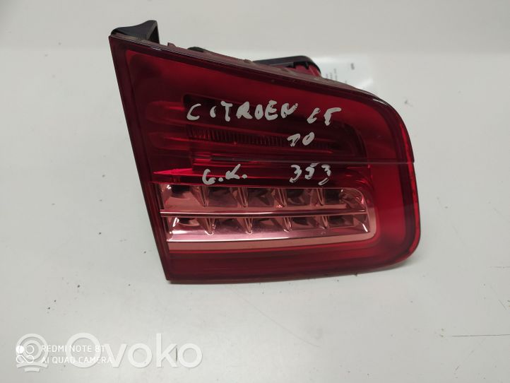 Citroen C5 Galinis žibintas dangtyje 9687583080