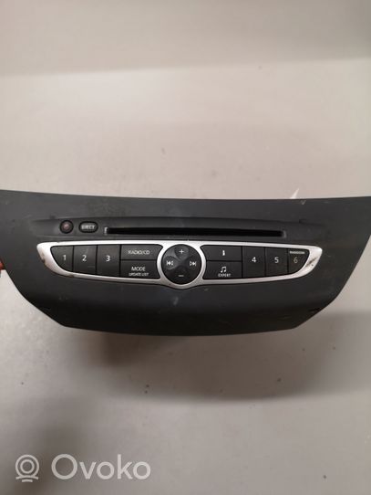 Renault Laguna III Radio/CD/DVD/GPS-pääyksikkö 281150013RT