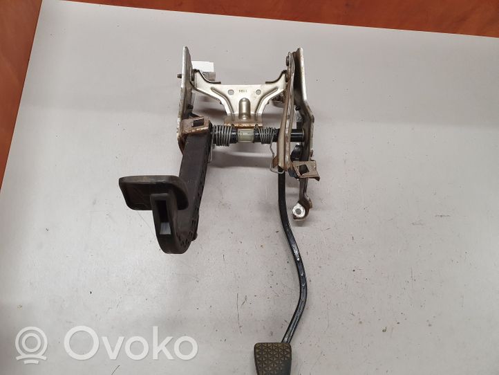 Opel Meriva A Pedal assembly 93389969