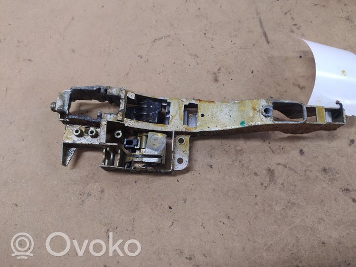 Citroen C4 I Support poignée extérieur de porte avant 9682508180