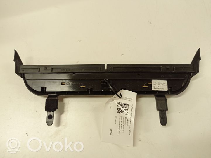 Volkswagen Phaeton Luce d’arresto centrale/supplementare 3D0945121